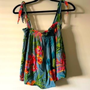 Billabong floral tank